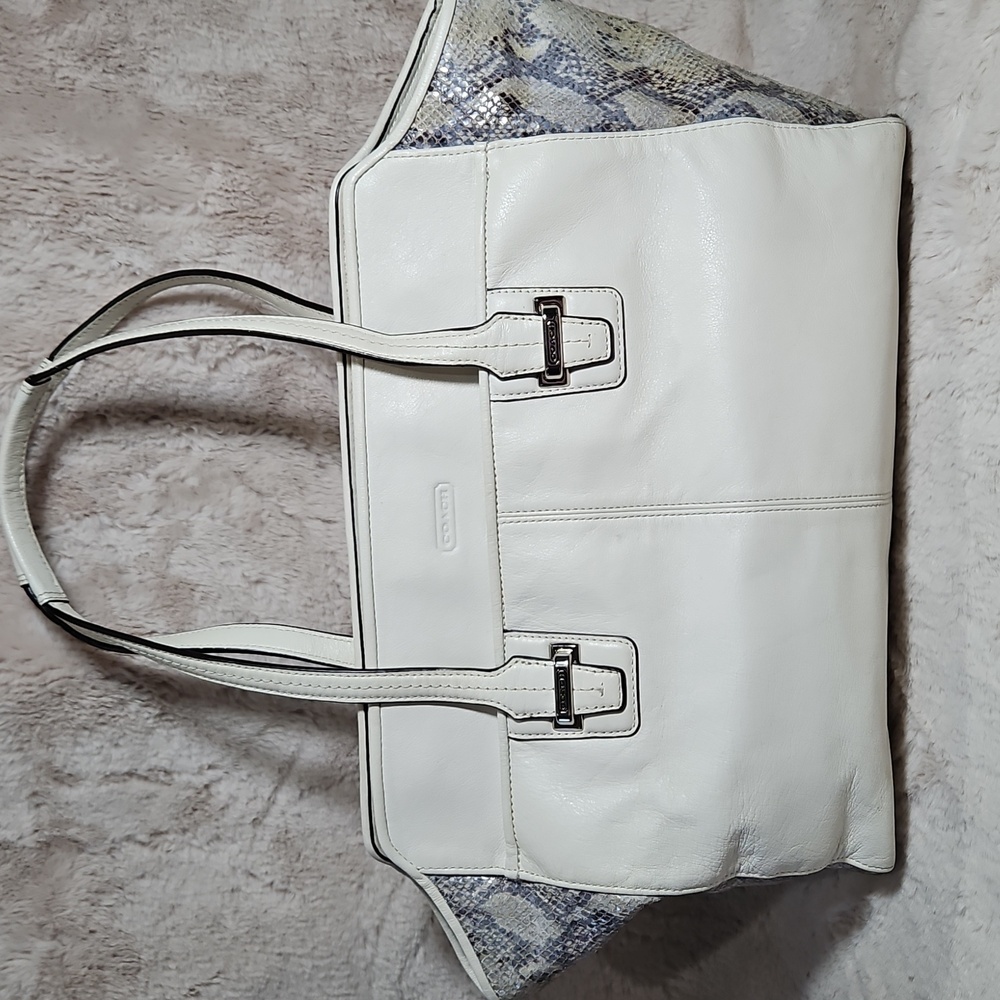 2014 EUC Coach Ivory Mixed Leather Python Alexis … - image 3